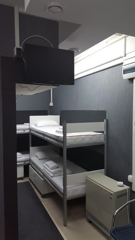 Silver House Hostel Čačak 객실 사진