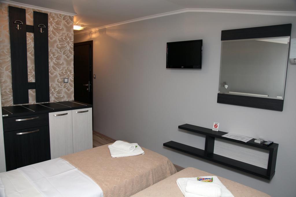 Silver House Hostel Čačak 객실 사진